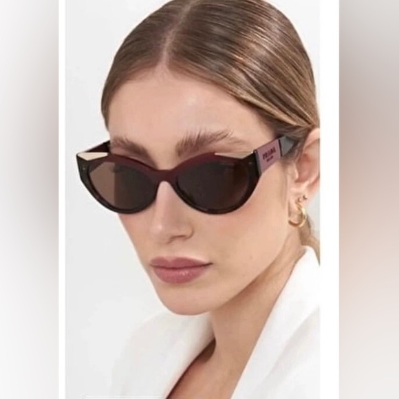 Prada Womens Sunglasses - Picture 5 of 9